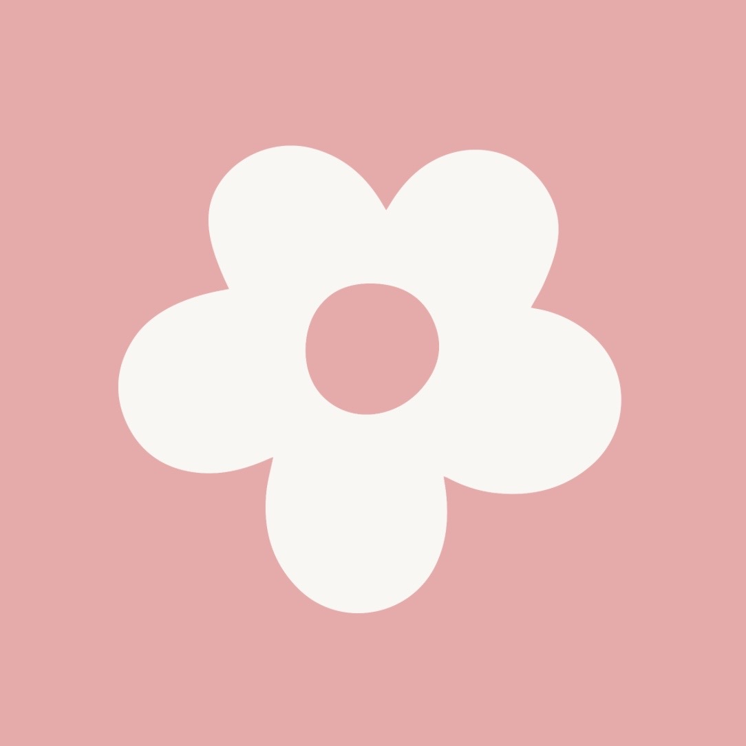 logo flor blanca florinda y fondo rosa